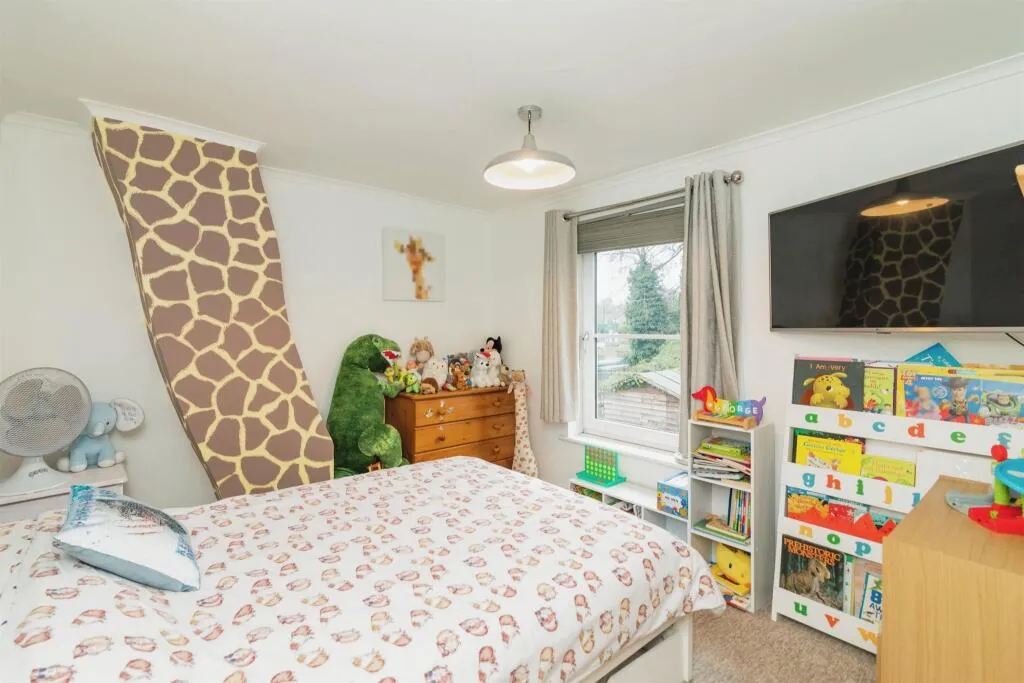 2 bed Semi-Detached