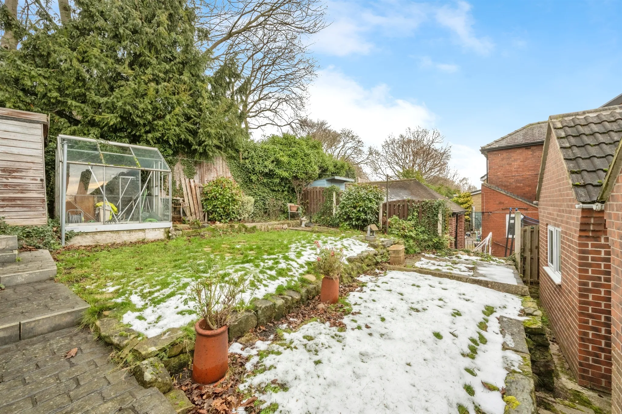 2 bed Detached Bungalow