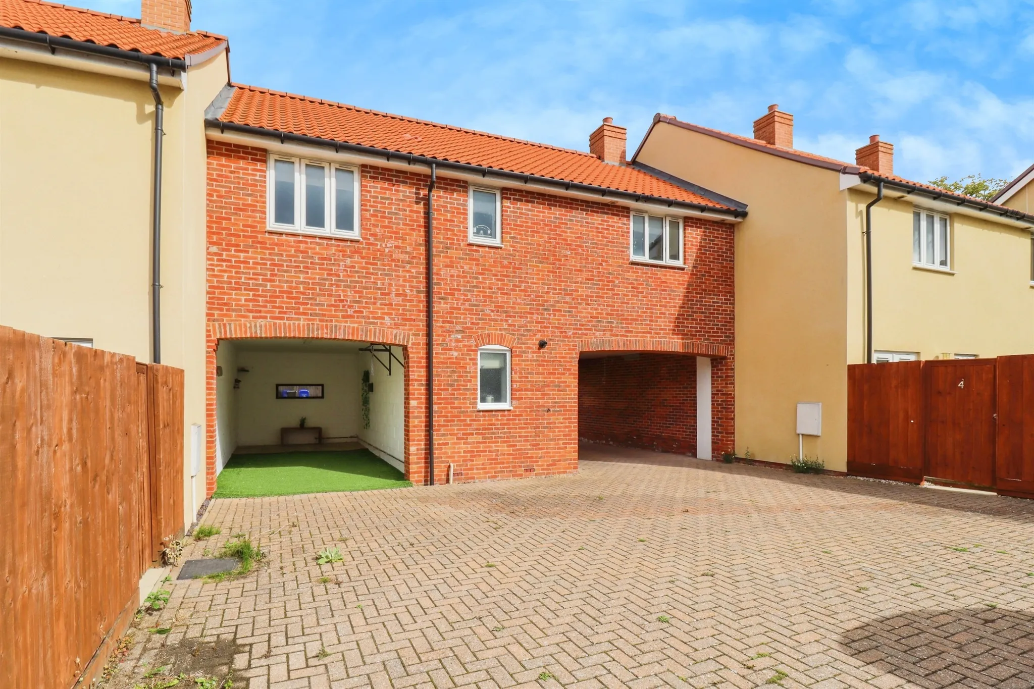 2 bed Terraced