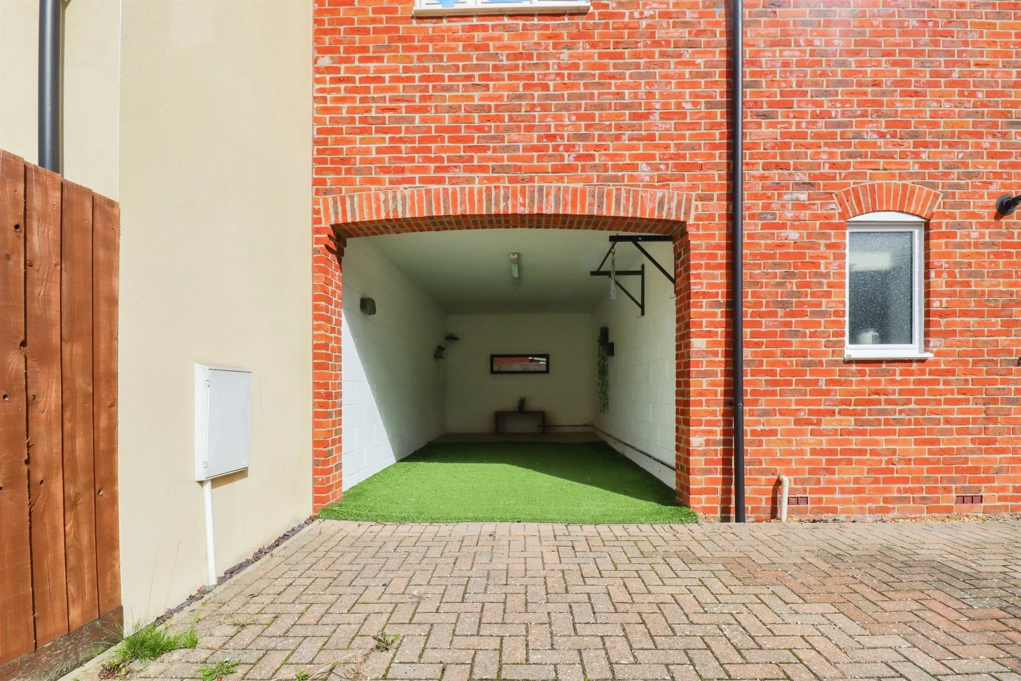 2 bed Terraced