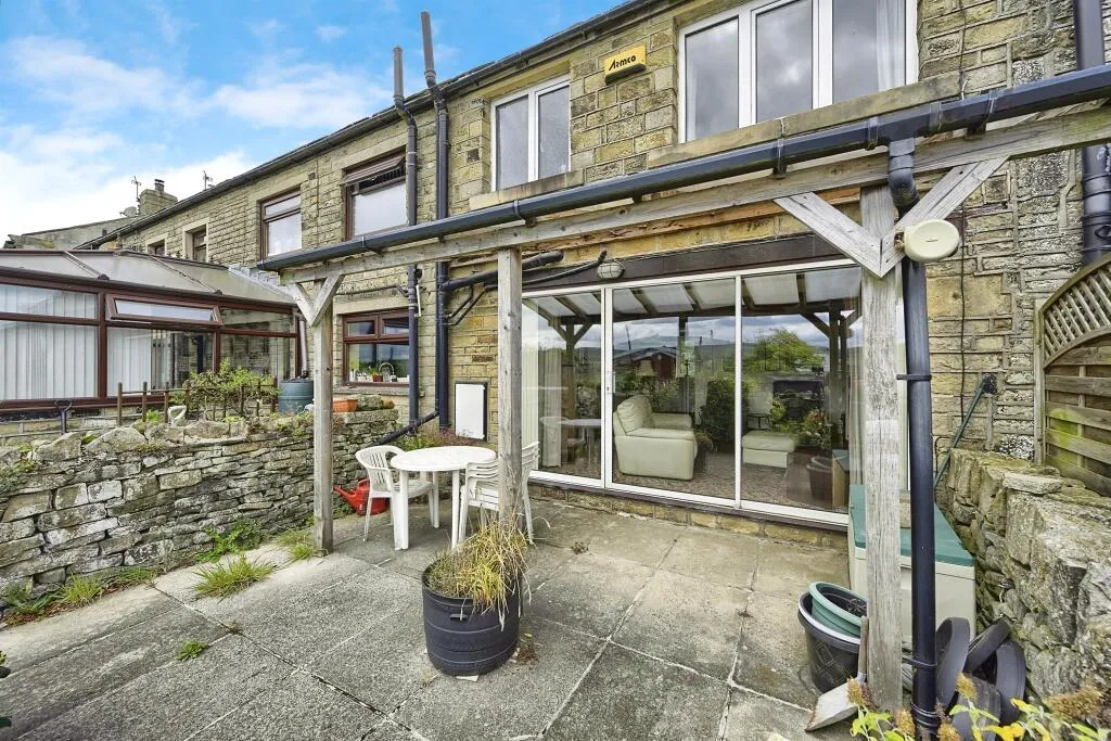 2 bed Terraced