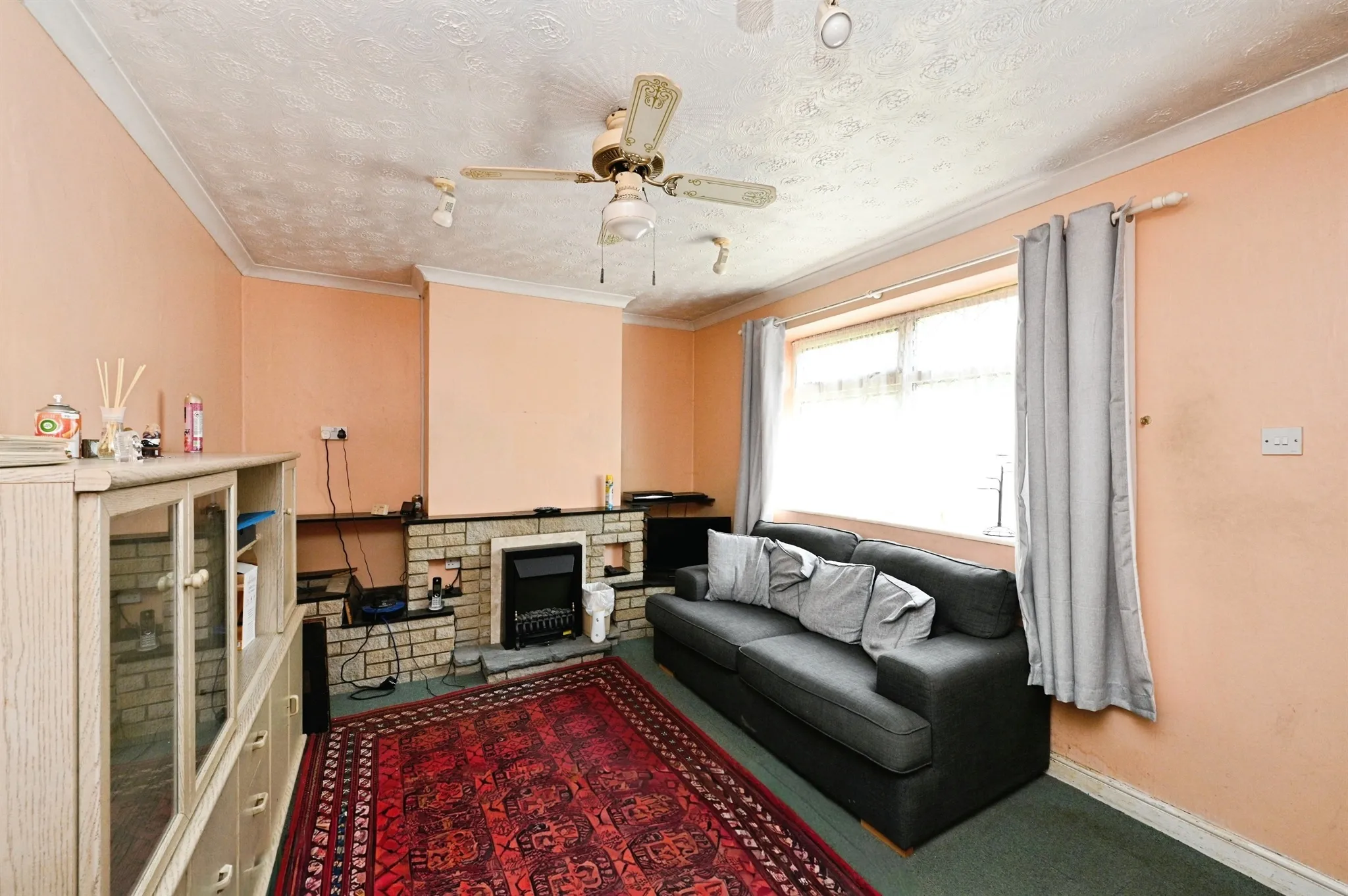 2 bed Semi-Detached