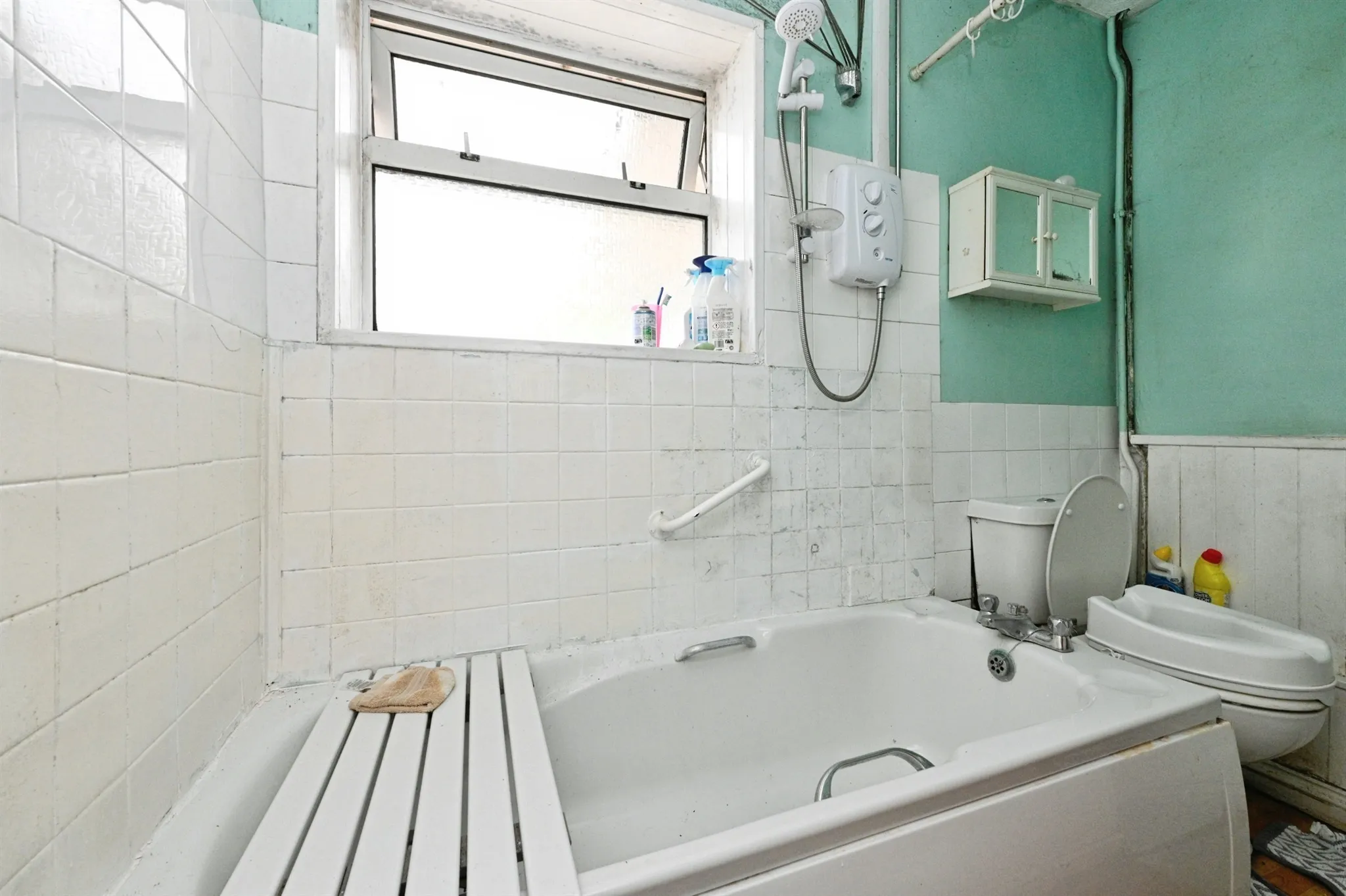 2 bed Semi-Detached