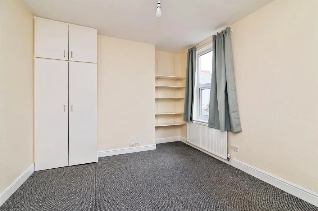 3 bed Terraced
