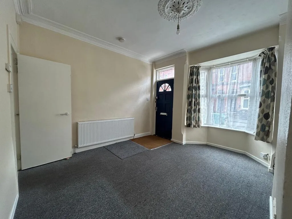 3 bed Terraced