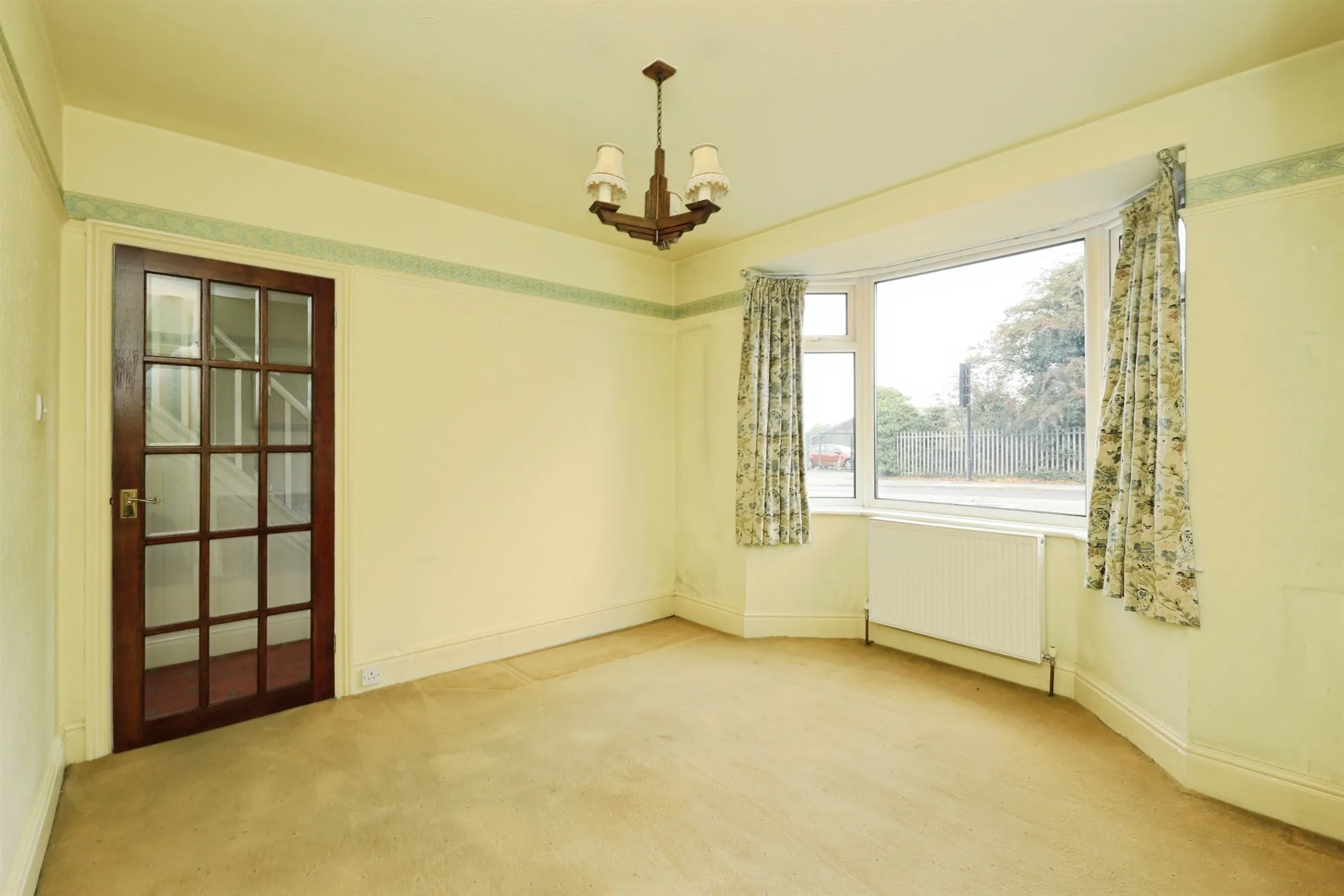 3 bed Semi-Detached