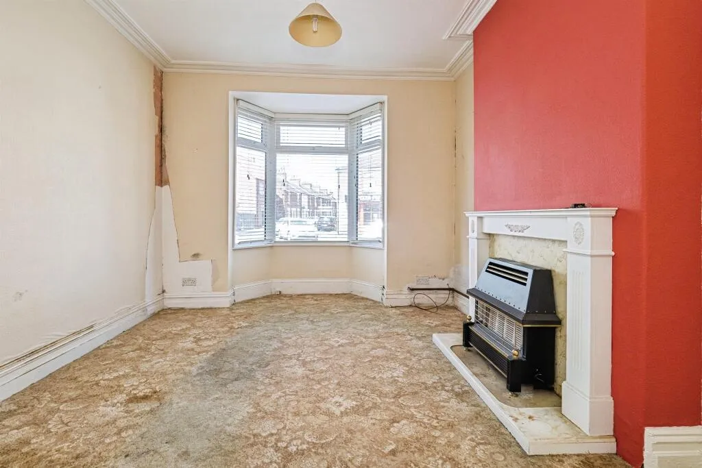 3 bed Terraced