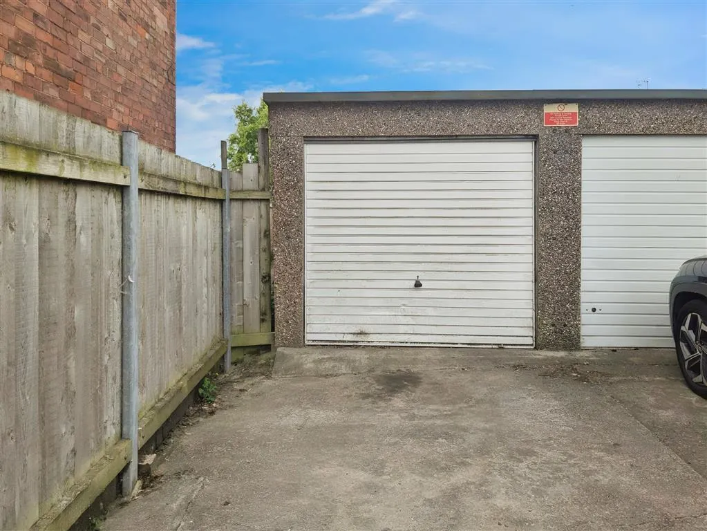 3 bed Terraced