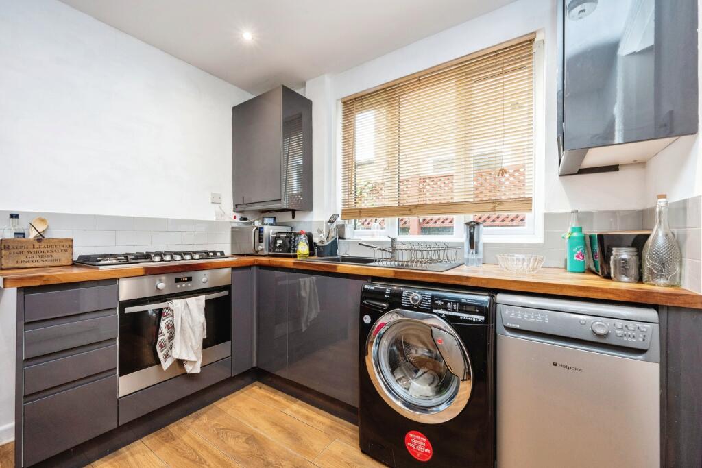 3 bed Terraced