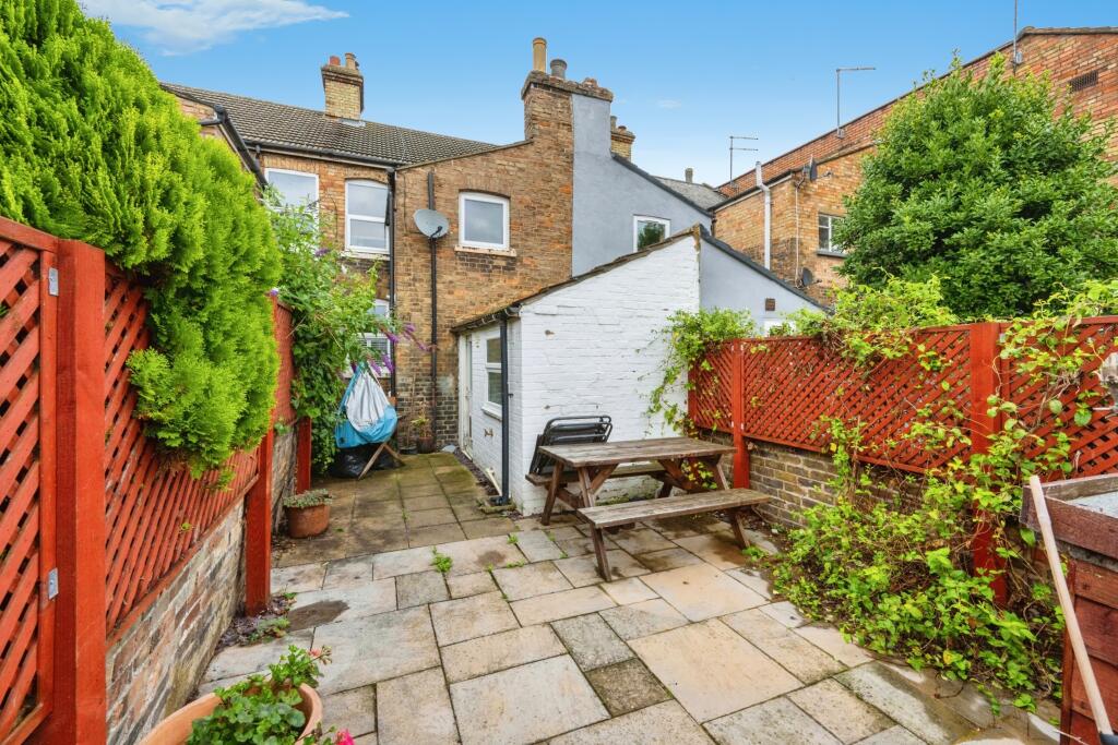 3 bed Terraced