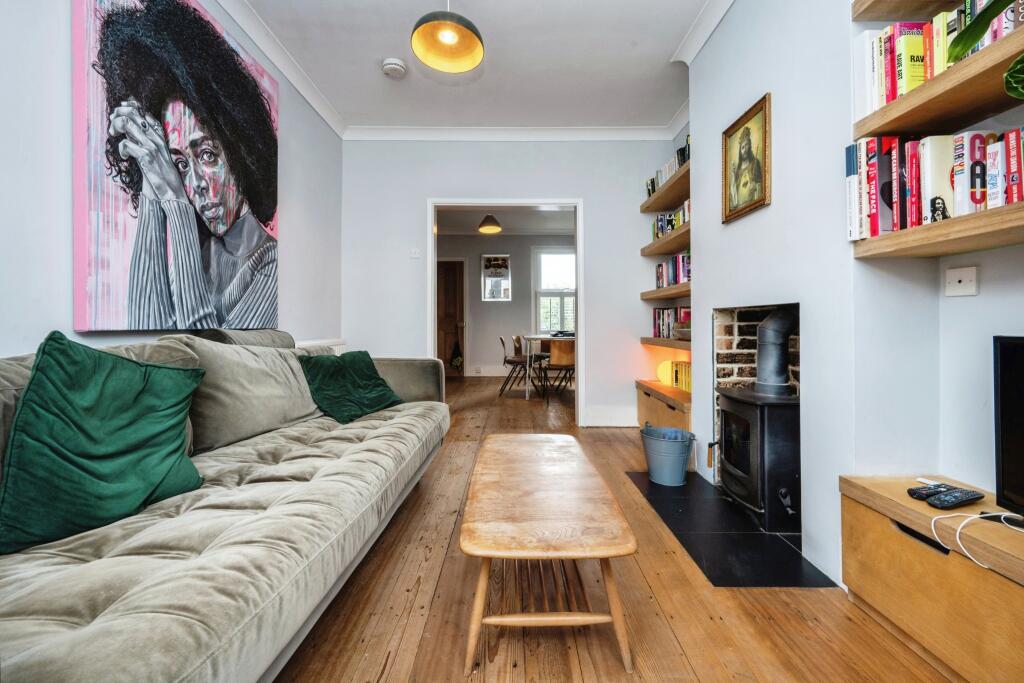 3 bed Terraced