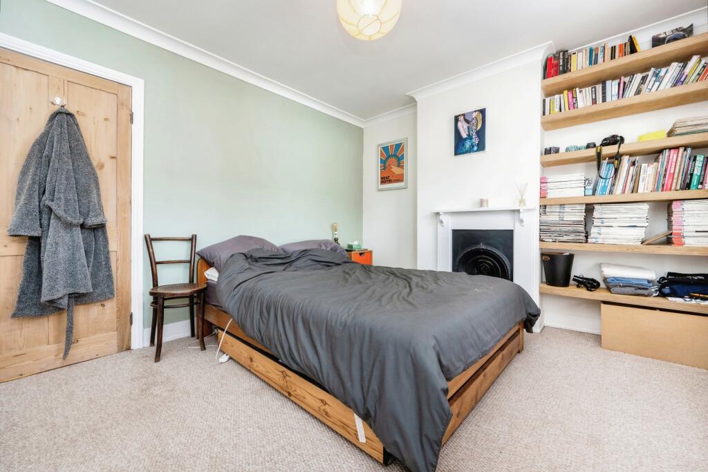 3 bed Terraced