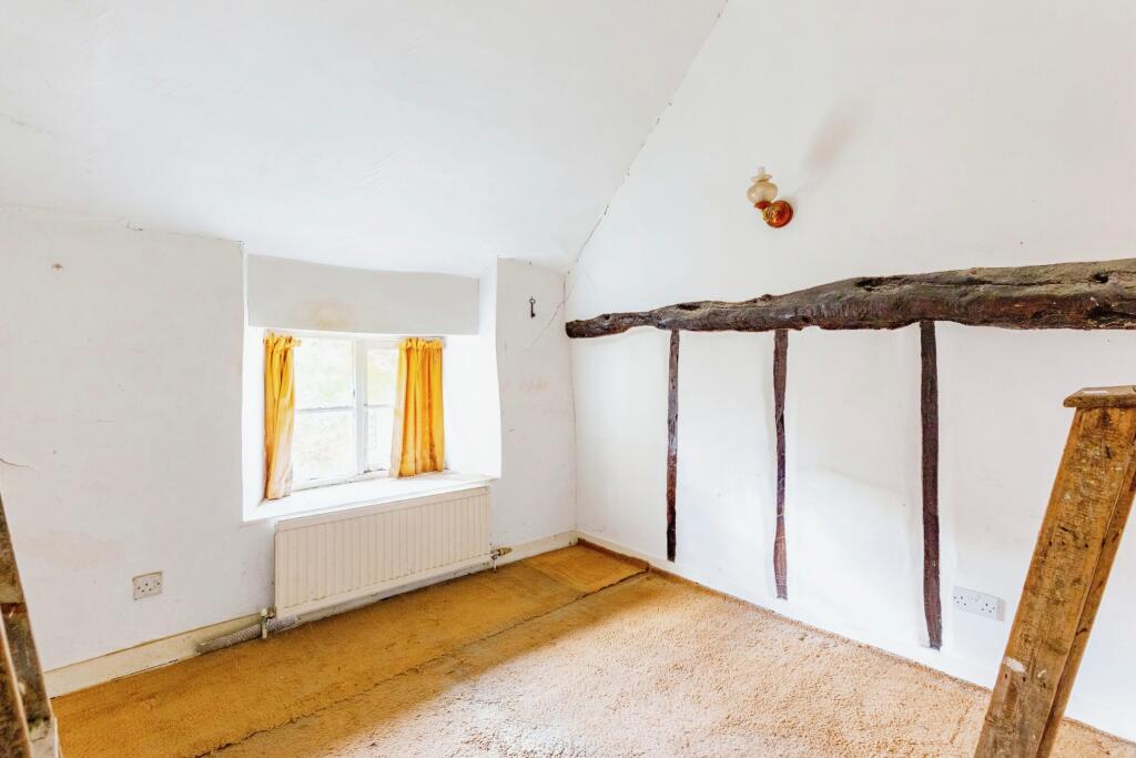 2 bed Semi-Detached