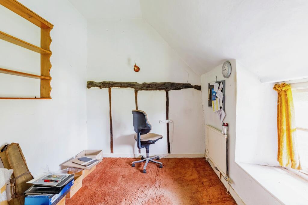 2 bed Semi-Detached