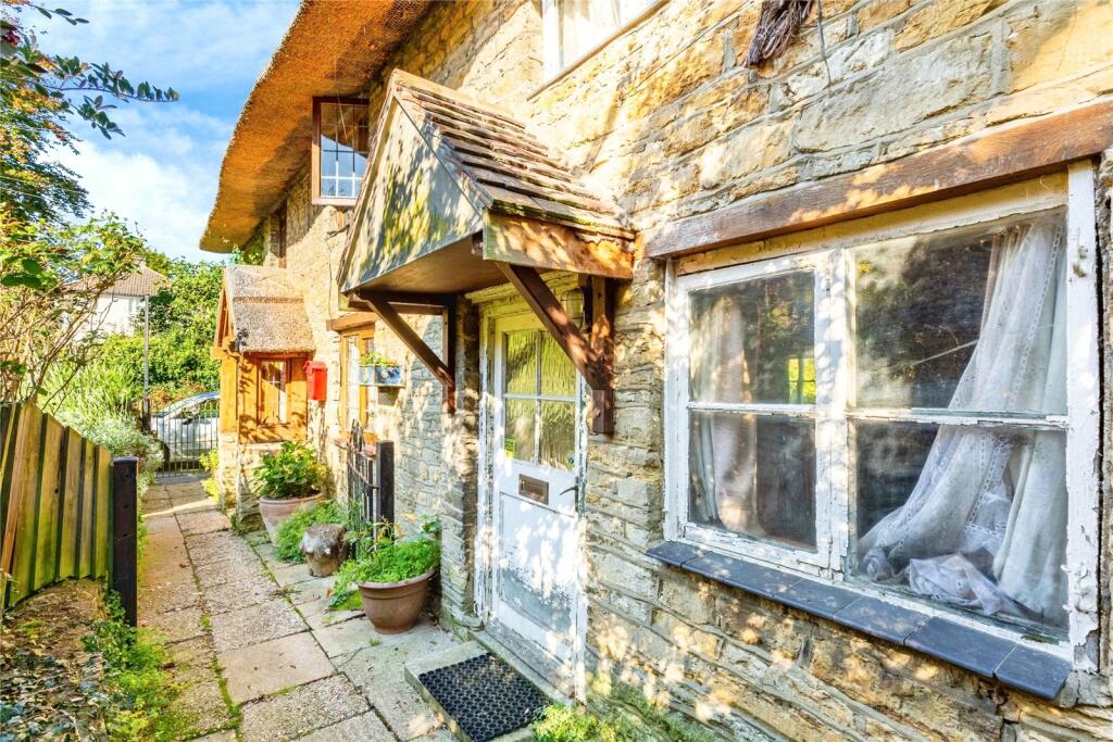 2 bed Semi-Detached