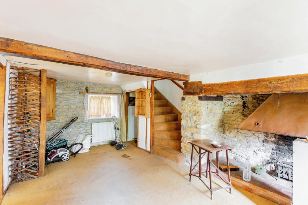 2 bed Semi-Detached