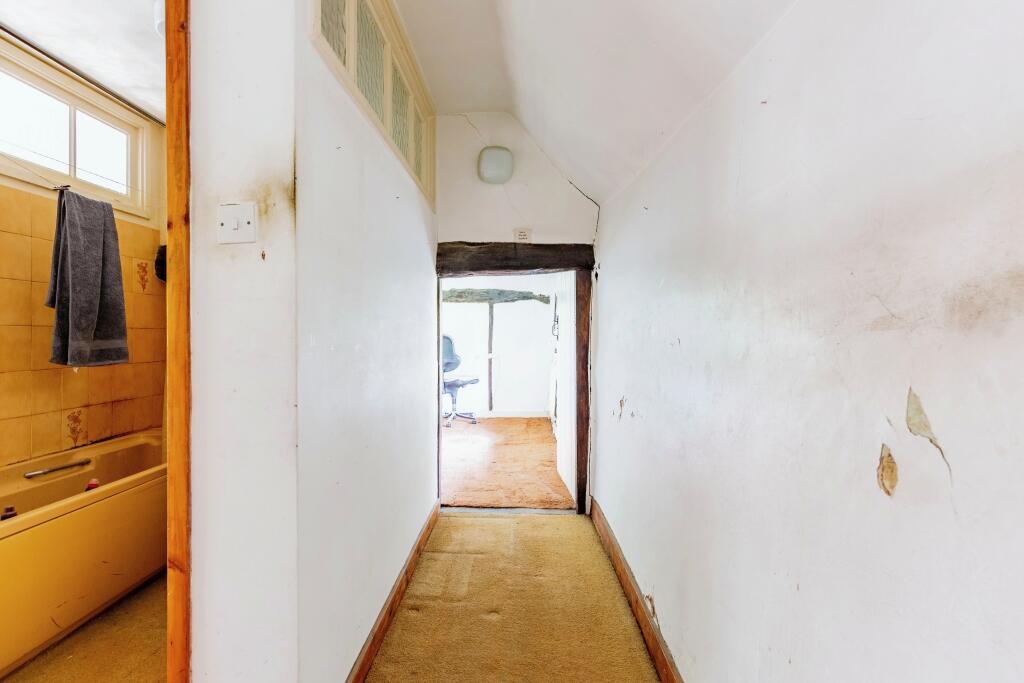 2 bed Semi-Detached
