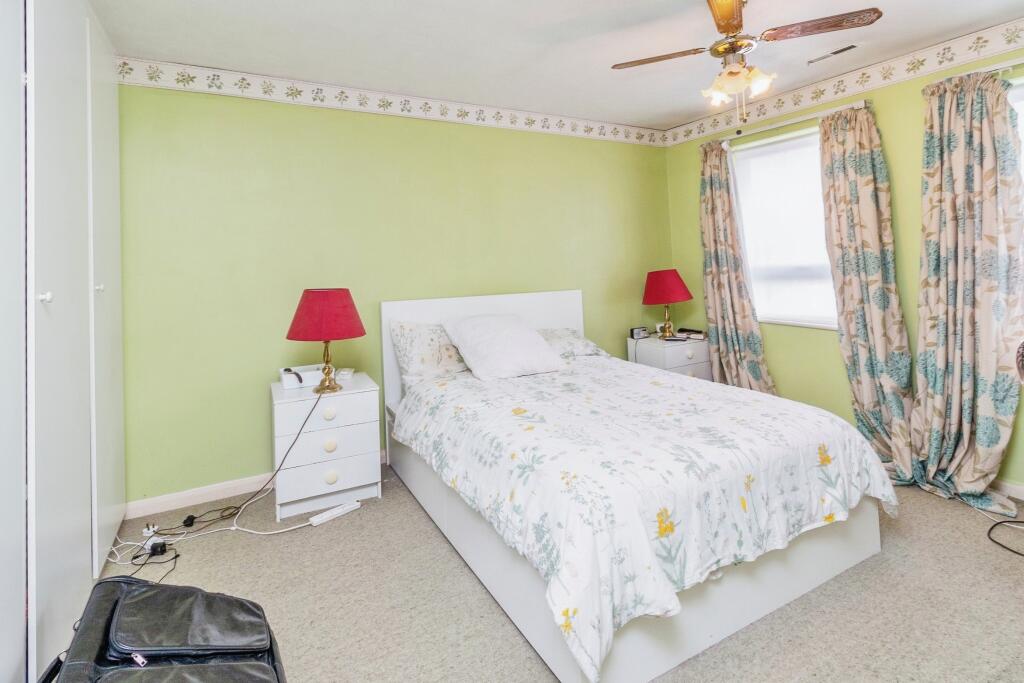 3 bed Detached