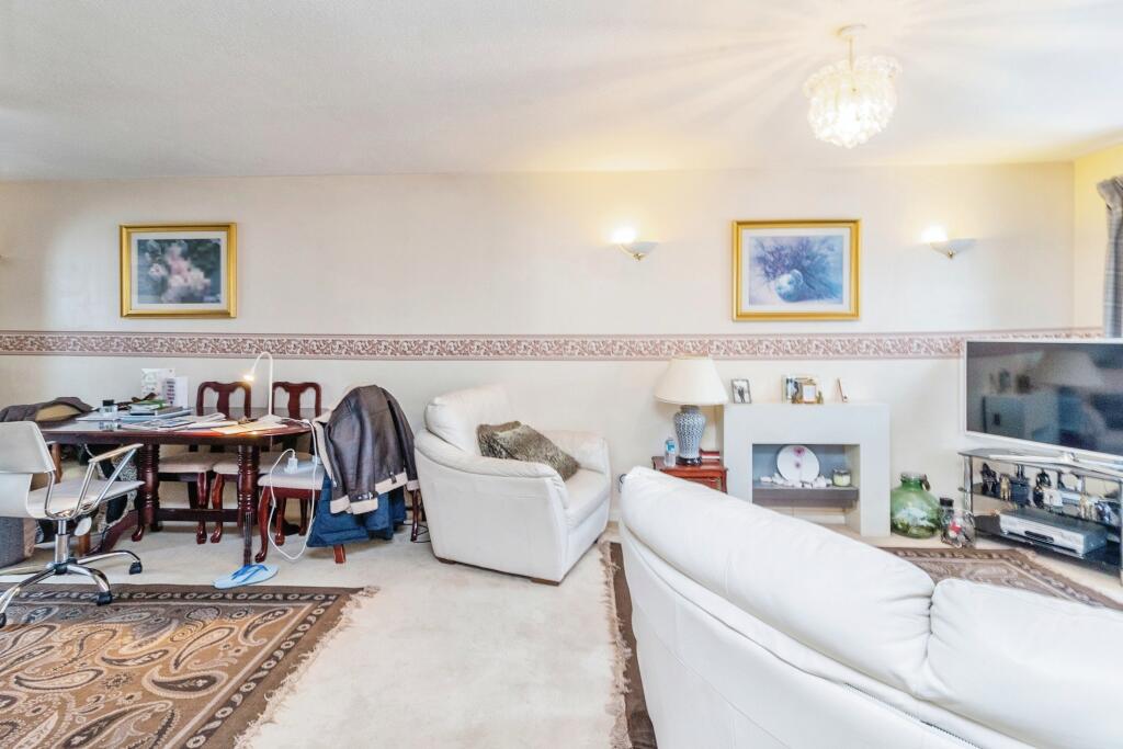 3 bed Detached