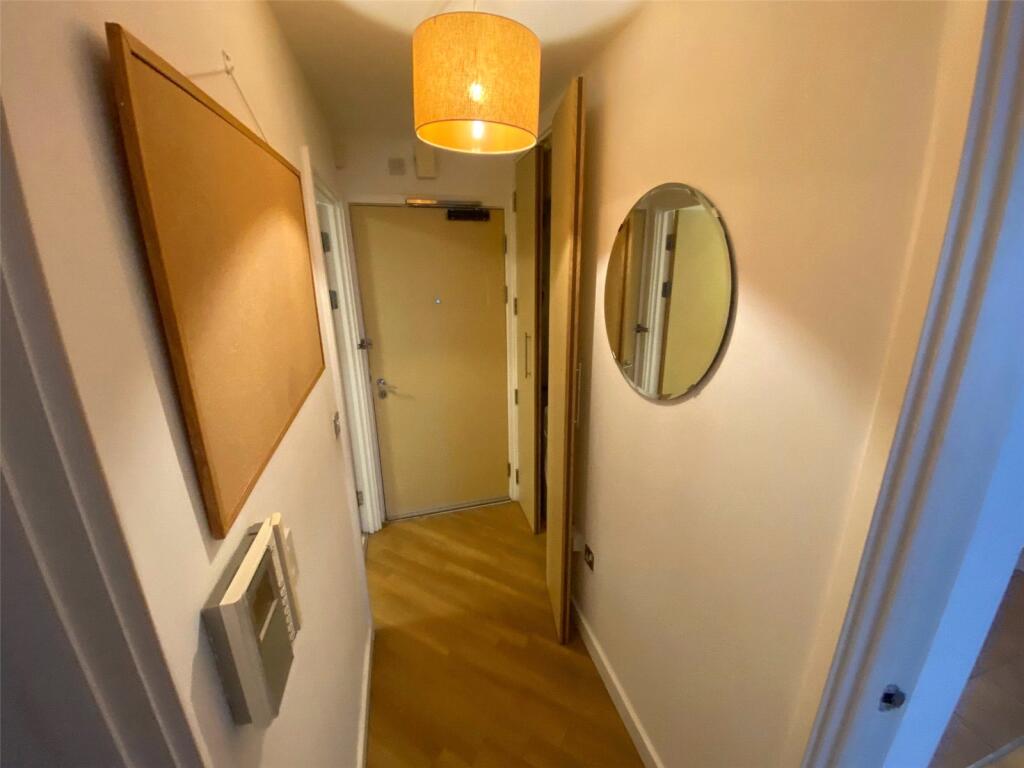 1 bed Apartment