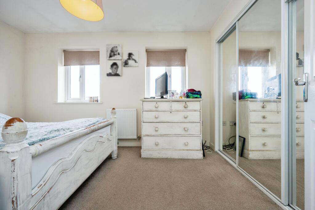 3 bed Semi-Detached