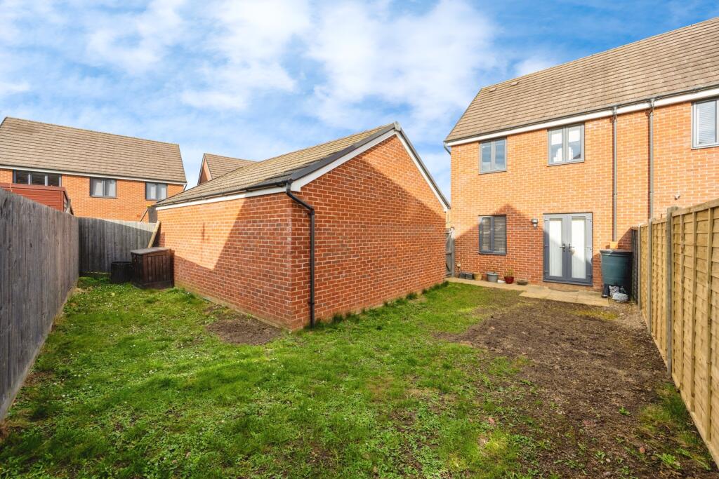 3 bed Semi-Detached