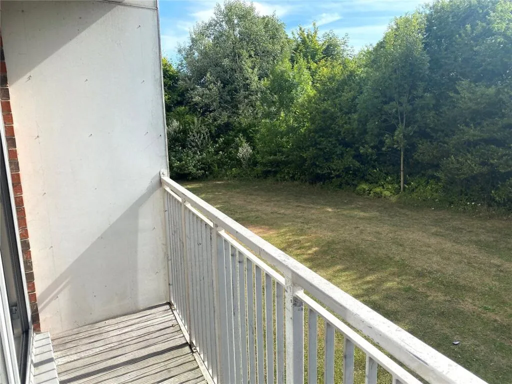 2 bed Apartment