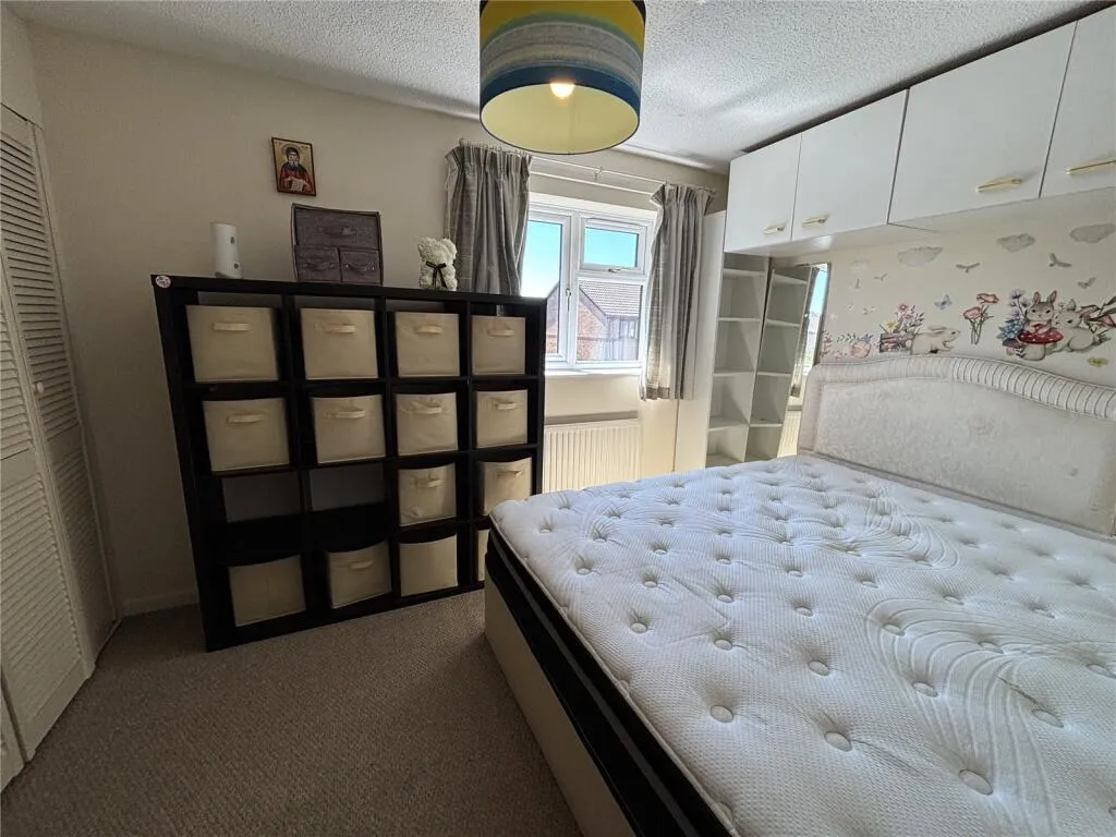 3 bed Semi-Detached
