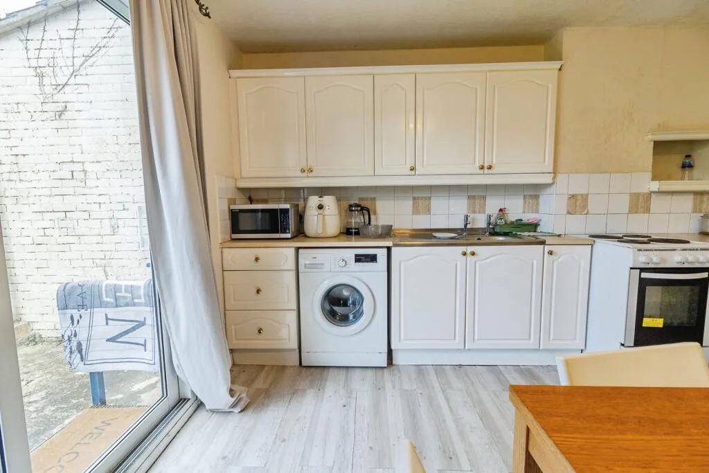 2 bed Terraced