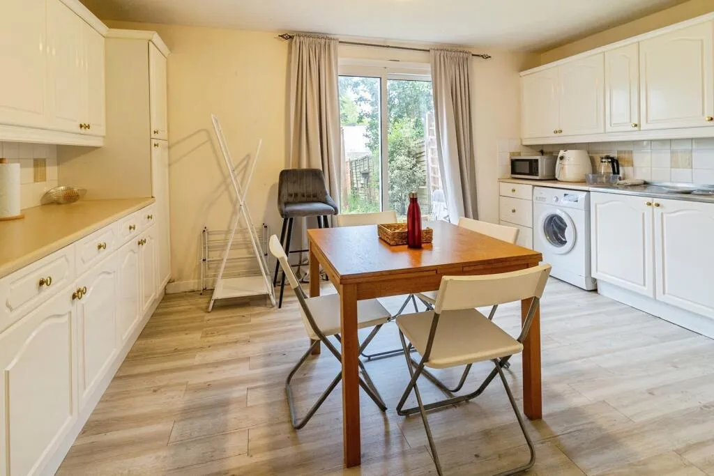 2 bed Terraced