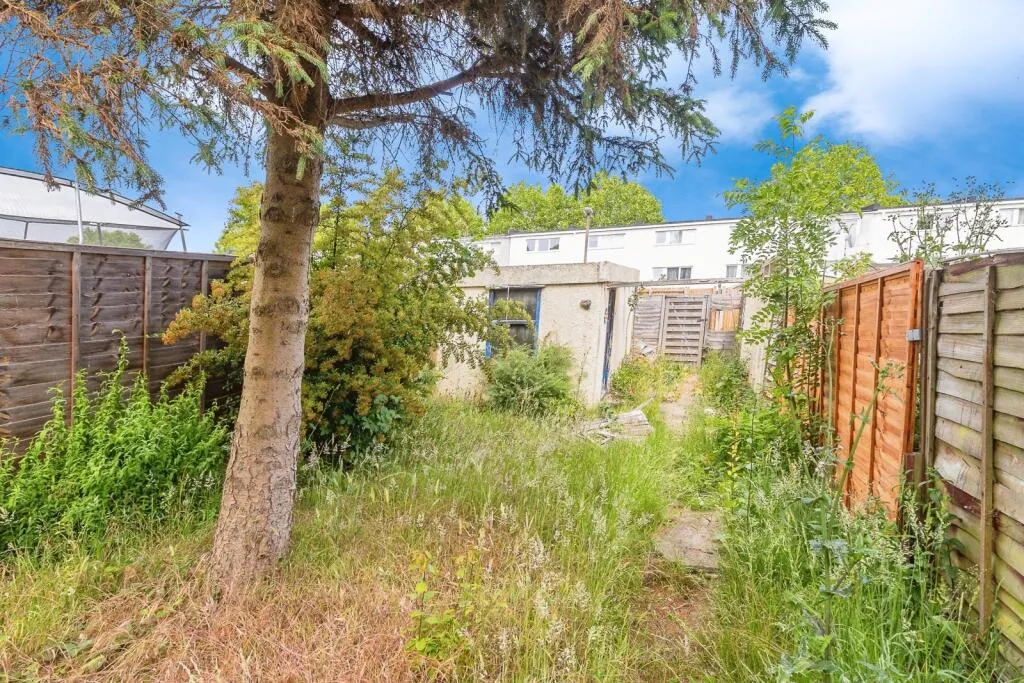 2 bed Terraced