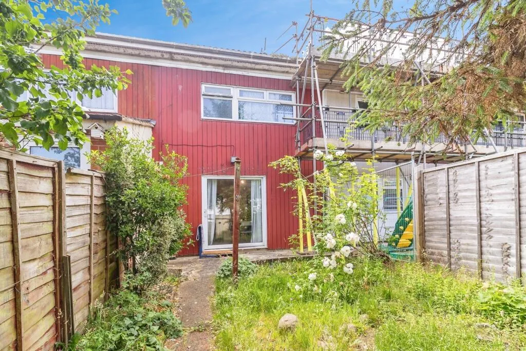 2 bed Terraced