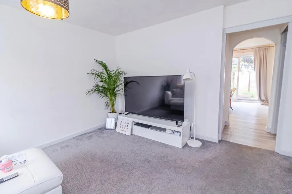 2 bed Terraced