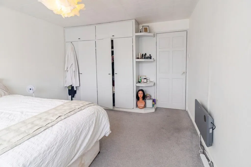 2 bed Terraced