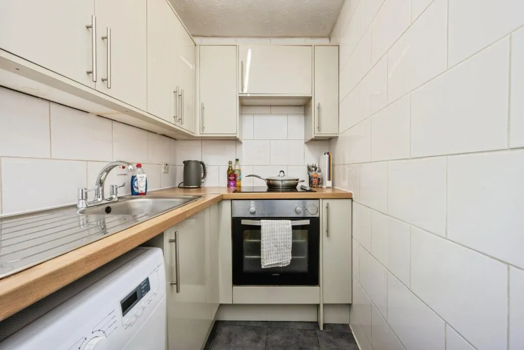 1 bed Apartment