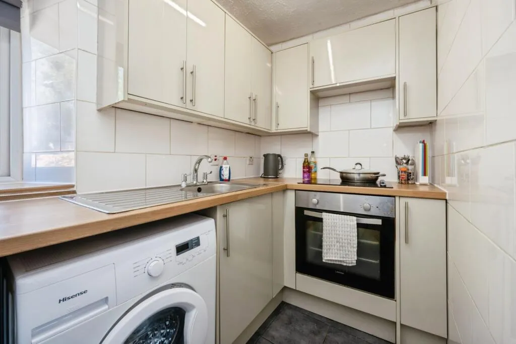 1 bed Apartment