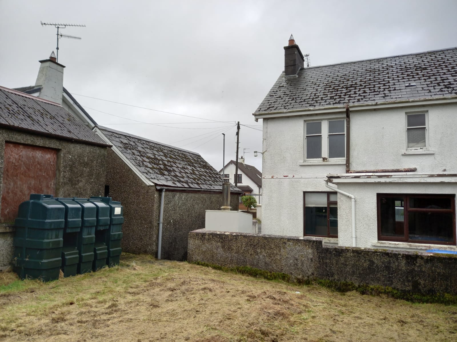 3 Bedroom  House