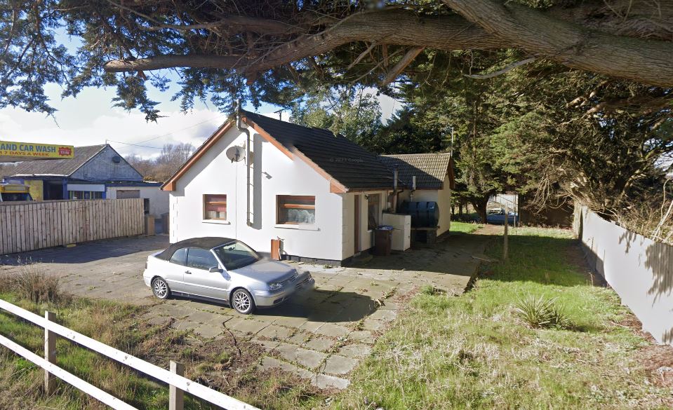 Studio  House