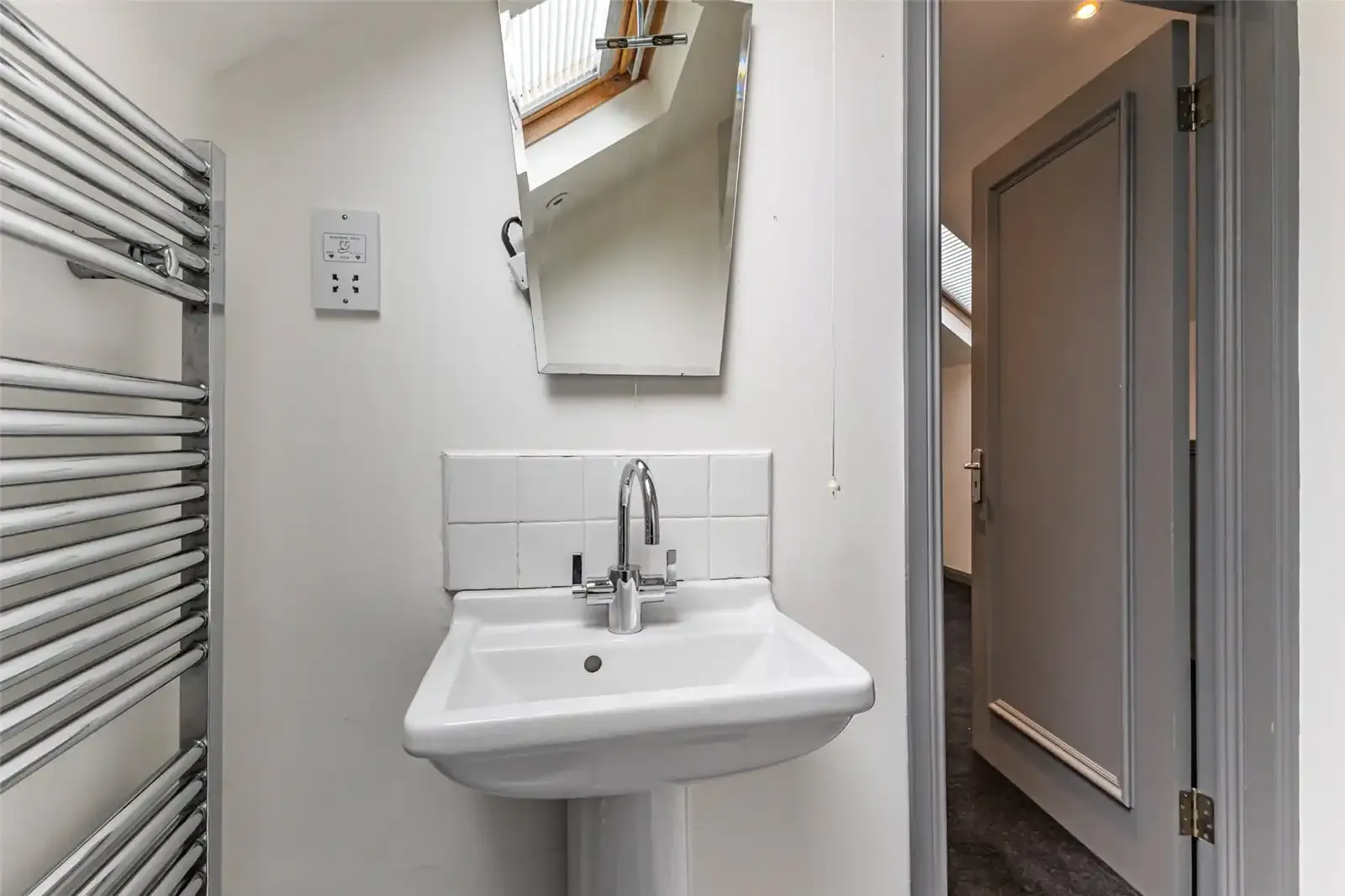 6 Upper Malone Road, Belfast