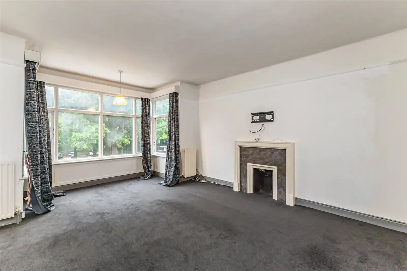 6 Upper Malone Road, Belfast
