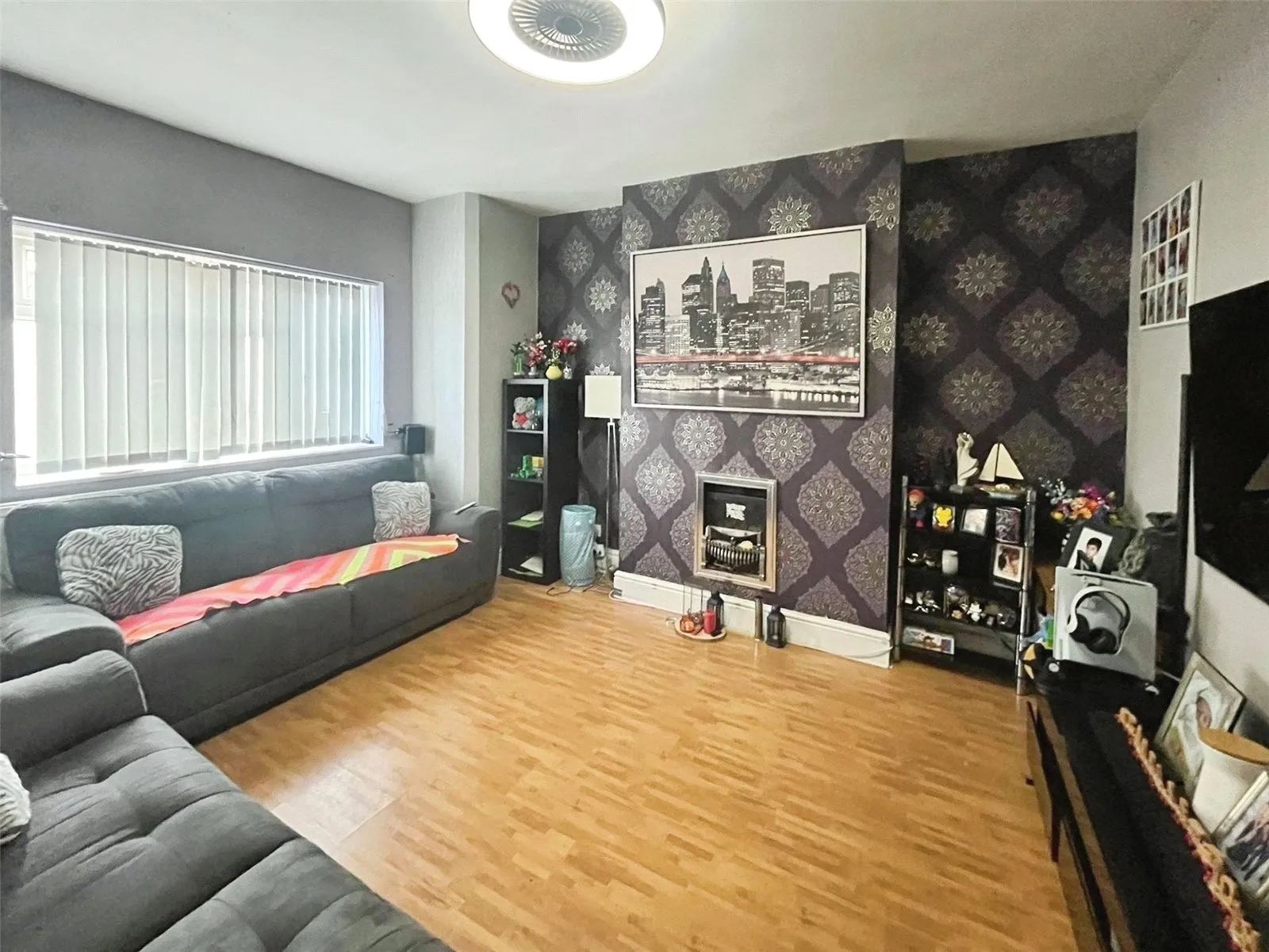 5 bed End of Terrace
