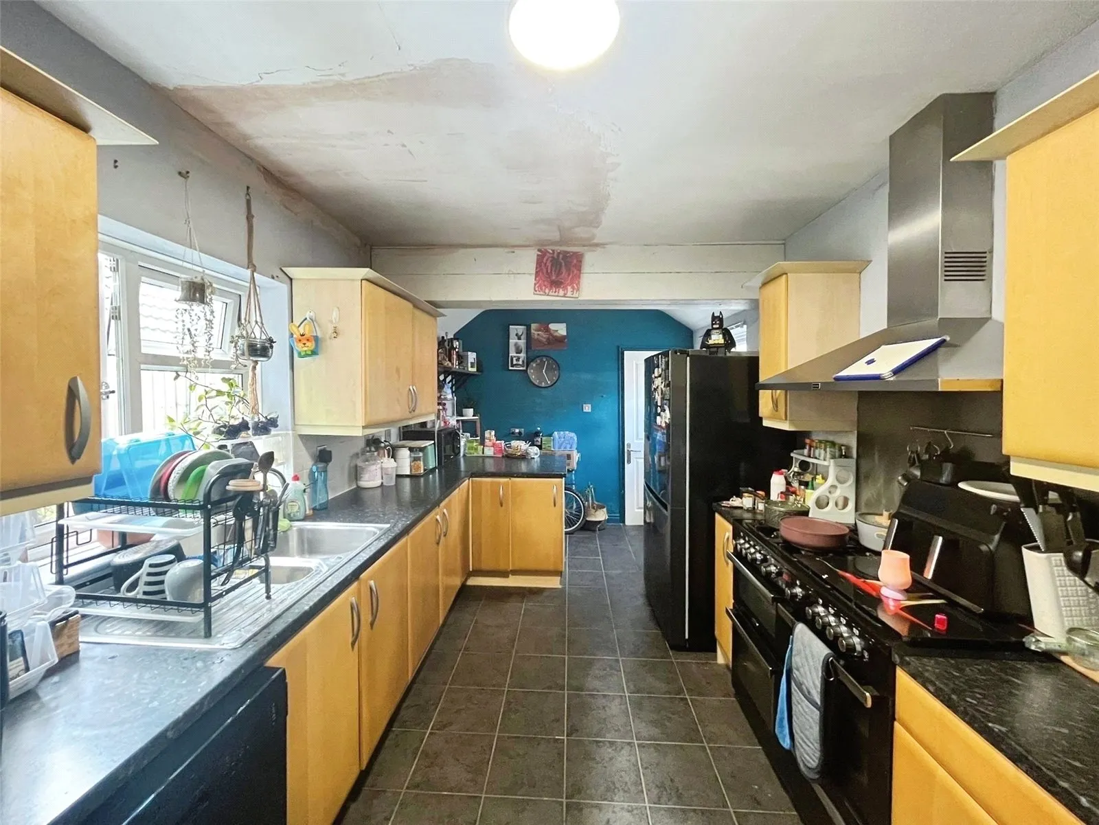 5 bed End of Terrace
