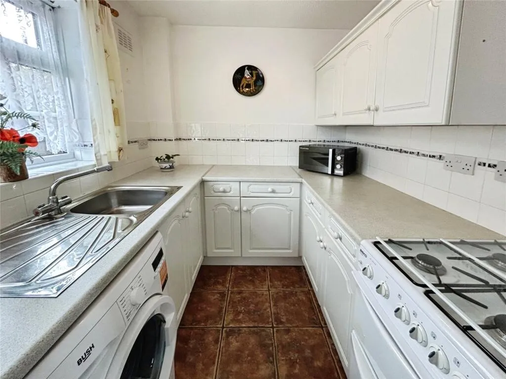 2 bed Semi-Detached Bungalow