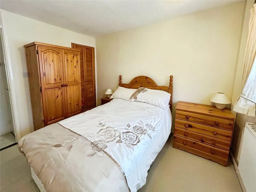 2 bed Semi-Detached Bungalow