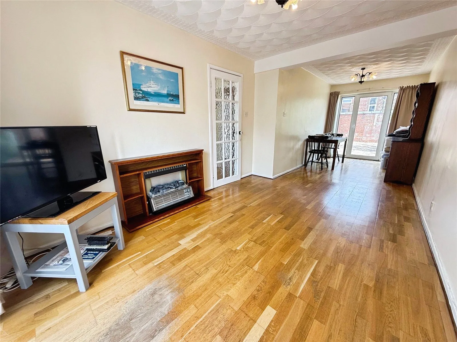 3 bed End of Terrace