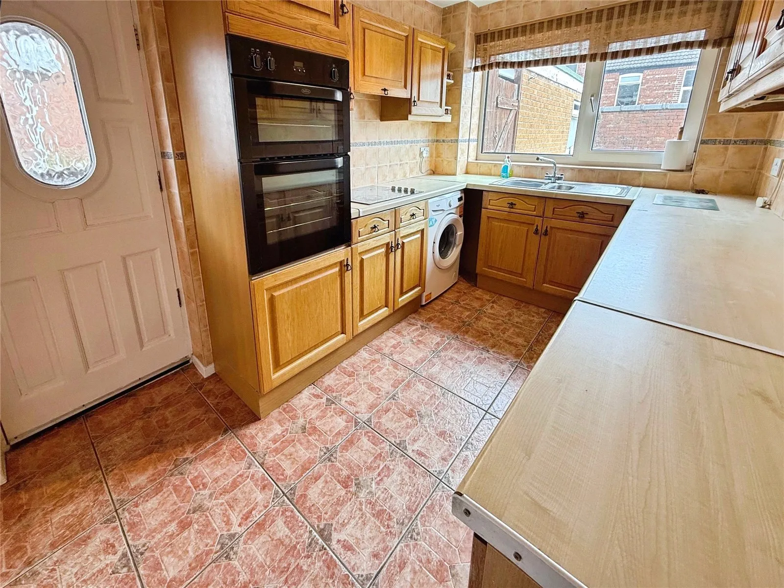 3 bed End of Terrace