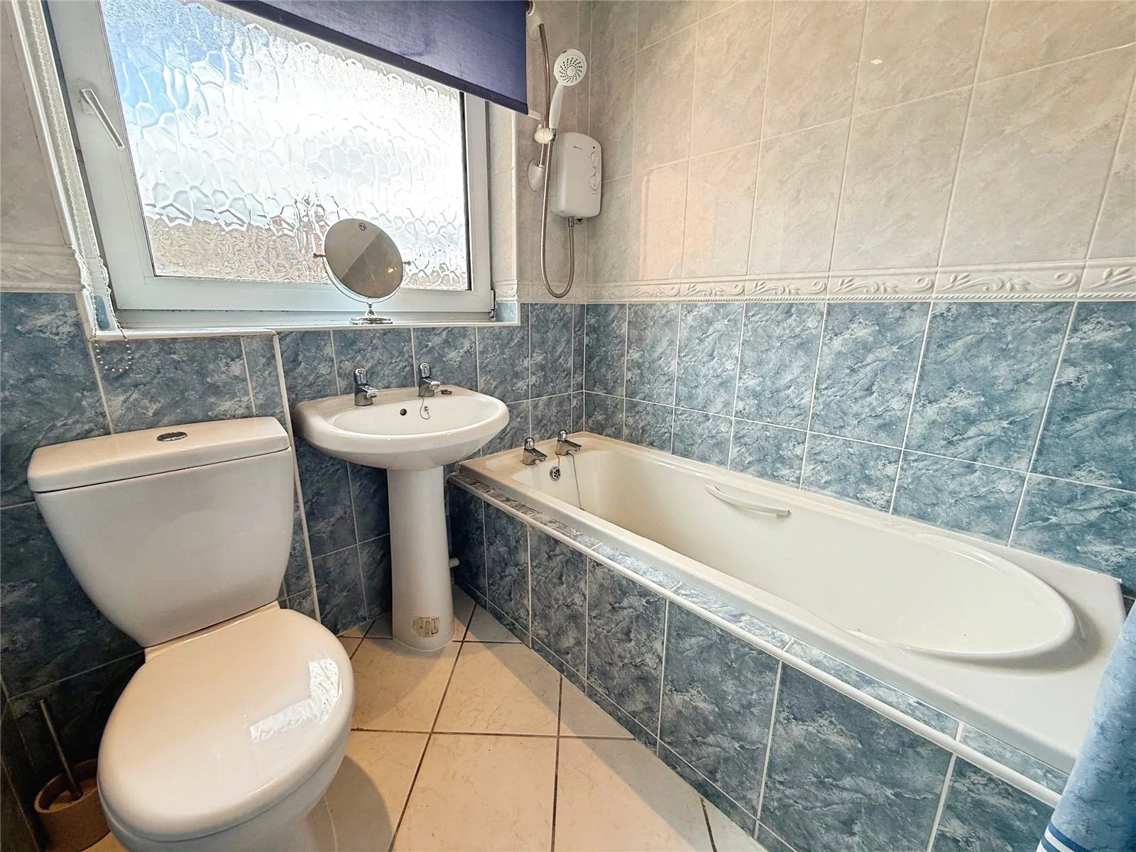3 bed End of Terrace