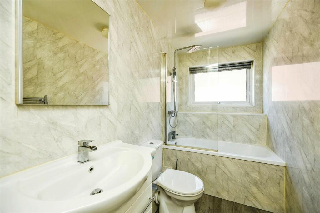 2 bed Semi-Detached