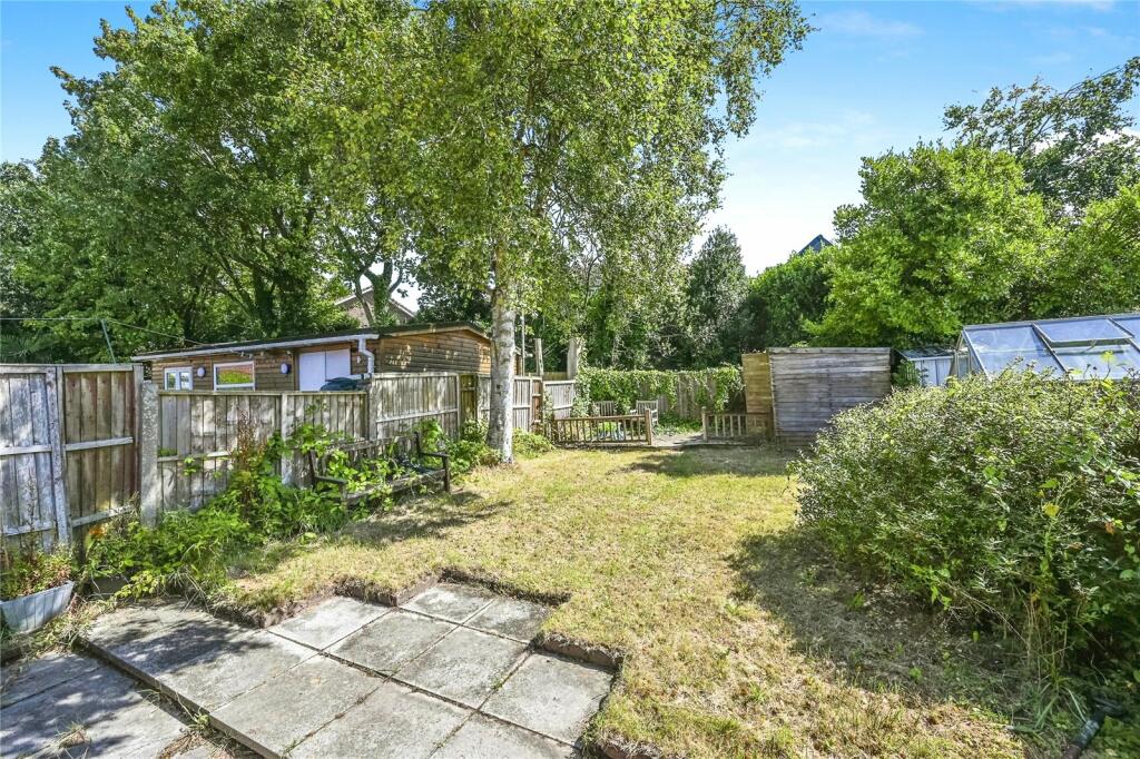 2 bed Semi-Detached