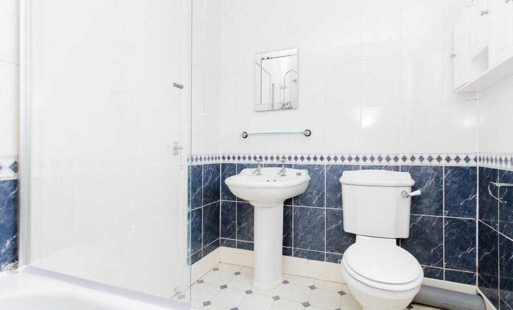 3 bed Terraced